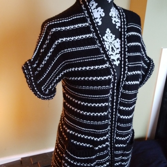 ANTHROPOLOGIE big comfy cardigan - Picture 2 of 6